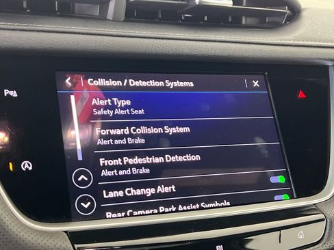 Used 2021 Cadillac XT5 Premium Luxury FWD image 34
