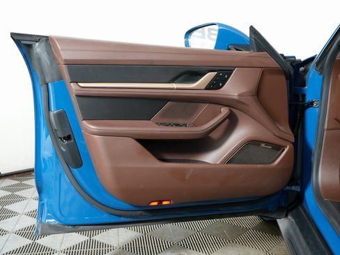 Used 2024 Porsche Taycan Turbo S image 15