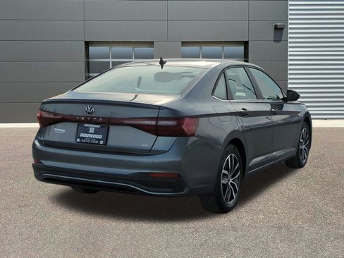 New 2026 Volkswagen Jetta SE FWD image 7