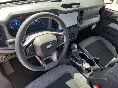 New 2026 Ford Bronco 2-Door AWD/4WD image 12