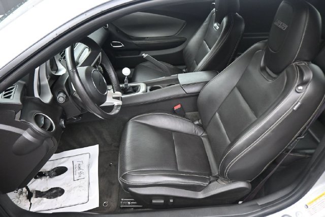 Used 2010 Chevrolet Camaro SS w/ RS Package RWD image 18