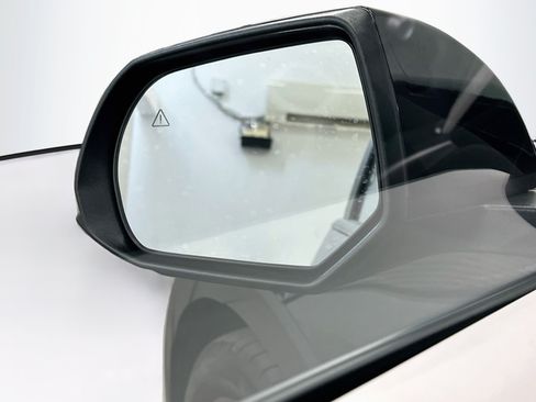 Used 2024 Hyundai Ioniq 5 SEL AWD/4WD image 16