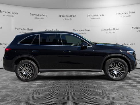 Used 2026 Mercedes-Benz GLC 300 GLC 300 image 6