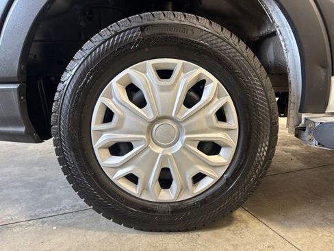 Used 2025 Ford Transit 250 Low Roof w/ Exterior Upgrade Package RWD image 9