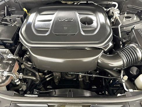 Used 2019 Dodge Durango SXT AWD/4WD image 29