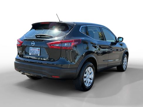 Used 2020 Nissan Rogue Sport S FWD image 5