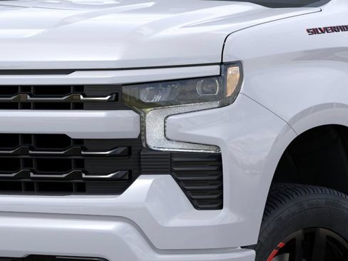 New 2026 Chevrolet Silverado 1500 RST w/ Redline Edition AWD/4WD image 10