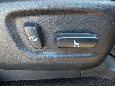 Used 2023 Toyota 4Runner SR5 Premium image 39