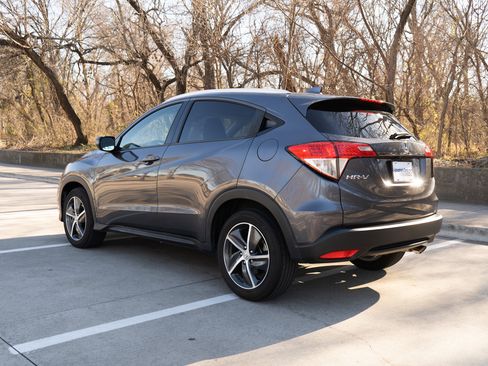 Used 2022 Honda HR-V EX image 7