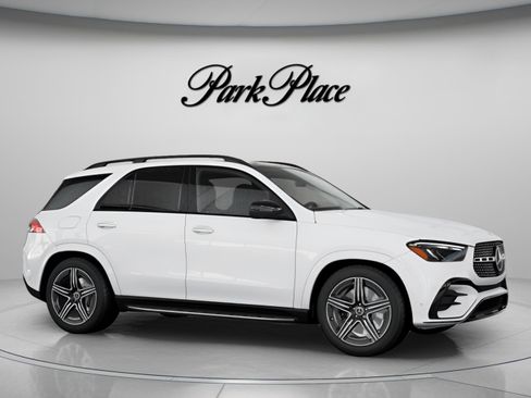 Used 2024 Mercedes-Benz GLE 350 4MATIC image 30