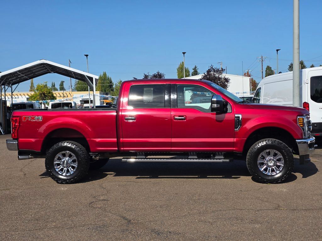 Used 2018 Ford F250 XLT w/ XLT Premium Package AWD/4WD image 28