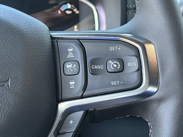Used 2026 RAM 2500 Laramie AWD/4WD image 29