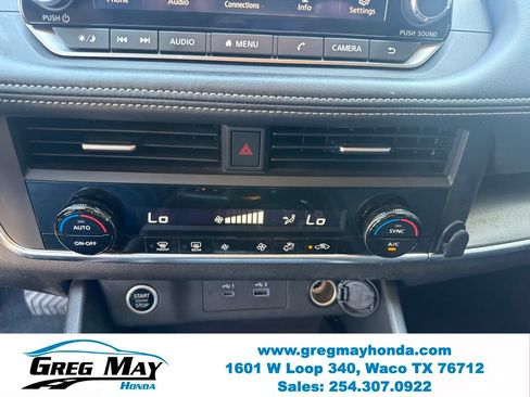 Used 2023 Nissan Rogue SV FWD image 20