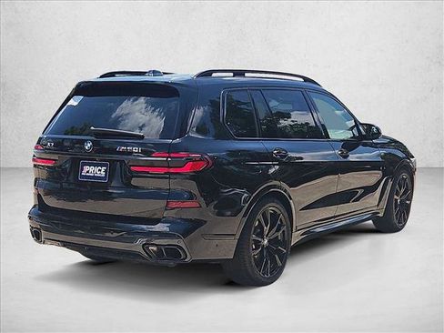 Used 2024 BMW X7 M60i AWD/4WD image 5