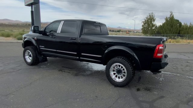 Used 2023 RAM 3500 Laramie AWD/4WD image 6