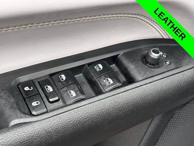 Used 2023 Jeep Compass Limited AWD/4WD image 10