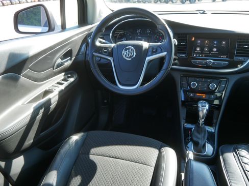 Used 2022 Buick Encore Preferred w/ Safety Package AWD/4WD image 9