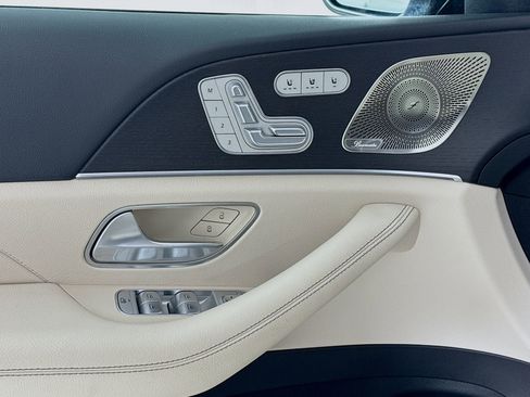 Used 2024 Mercedes-Benz GLE 350 4MATIC image 19