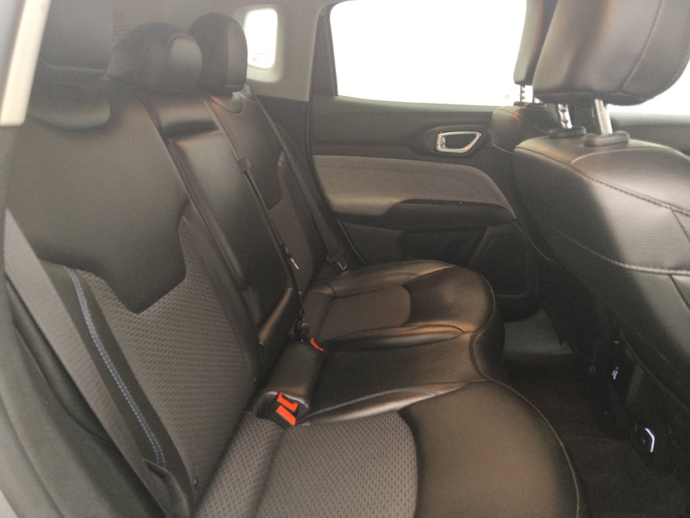 Used 2022 Jeep Compass Latitude w/ Convenience Group AWD/4WD image 19