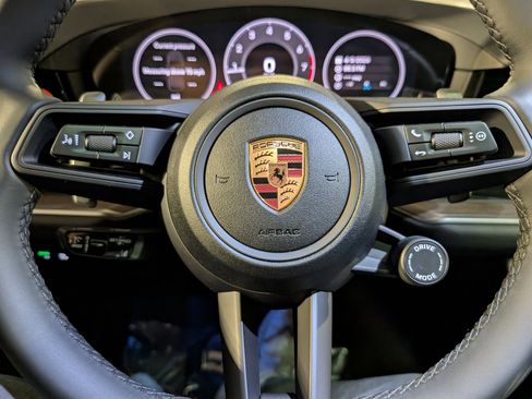 New 2026 Porsche Cayenne AWD/4WD image 25
