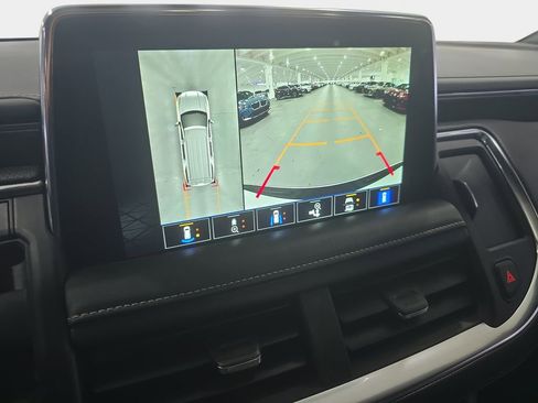 Used 2022 GMC Yukon XL SLT w/ SLT Premium Package RWD image 20