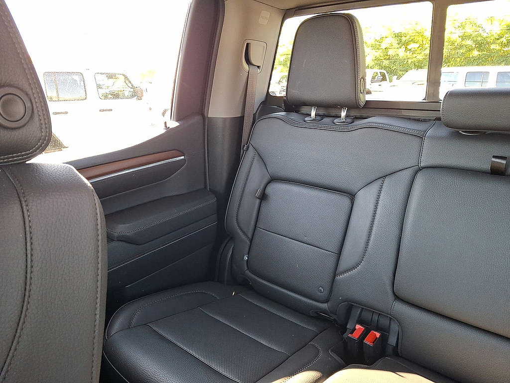 Used 2024 GMC Sierra 1500 Denali w/ Denali Reserve Package AWD/4WD image 12