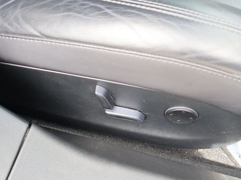 Used 2017 Tesla Model S 75D image 33