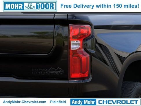 New 2026 Chevrolet Silverado 1500 High Country w/ High Country Premium Package AWD/4WD image 14