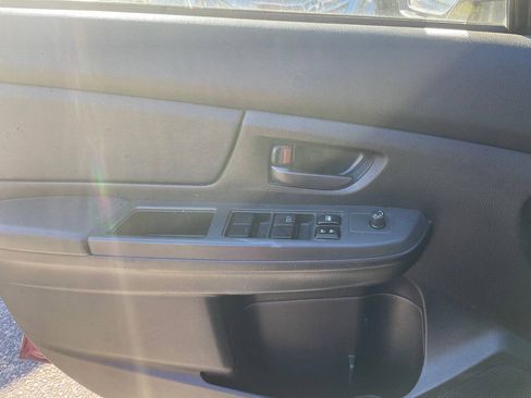 Used 2014 Subaru Impreza 2.0i AWD/4WD image 17