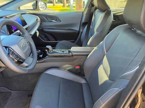 New 2026 Toyota Prius XLE FWD image 8
