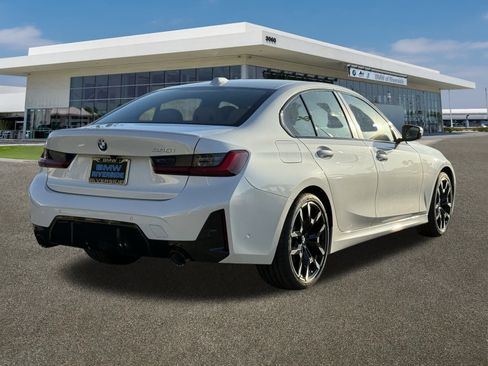 New 2026 BMW 330i Sedan image 10