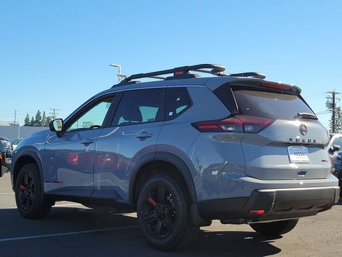 New 2026 Nissan Rogue SV AWD/4WD image 2
