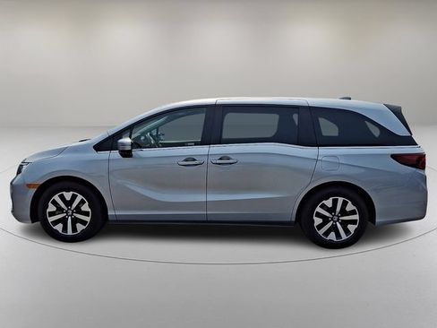 Used 2025 Honda Odyssey EX-L image 6