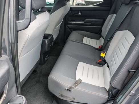 Certified 2024 Toyota Tacoma TRD Sport AWD/4WD image 19