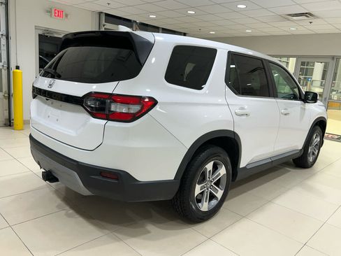 Used 2023 Honda Pilot EX-L image 8