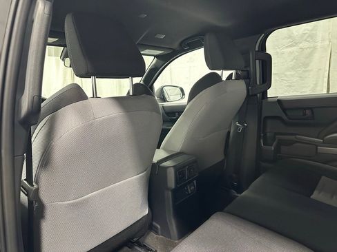 Used 2025 Toyota 4Runner TRD Off-Road image 47