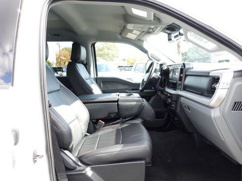 Used 2023 Ford F250 XLT AWD/4WD image 34