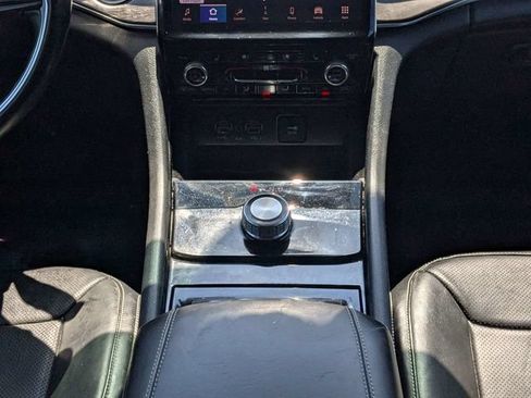 Used 2022 Jeep Grand Cherokee L Overland RWD image 20