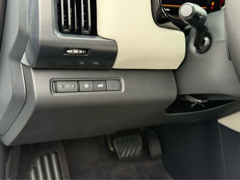 New 2026 Nissan Pathfinder SL AWD/4WD image 12
