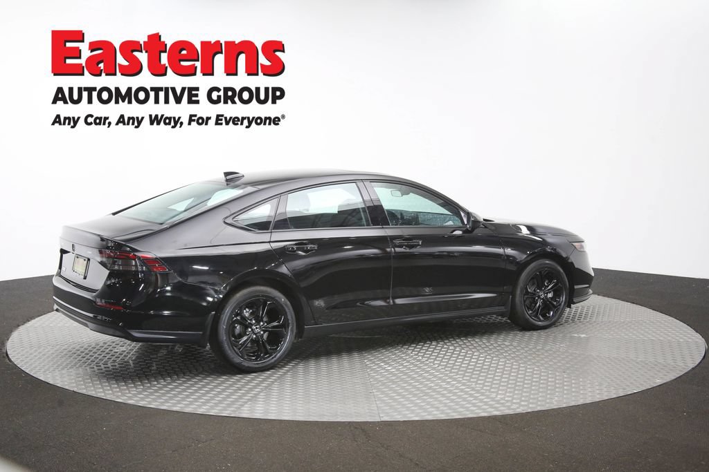 Used 2025 Honda Accord SE image 43