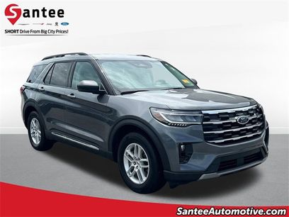 Used 2025 Ford Explorer Active w/ Active Comfort Package