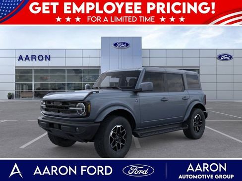 New 2025 Ford Bronco Outer Banks AWD/4WD image 1