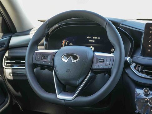 New 2026 INFINITI QX60 Pure image 17