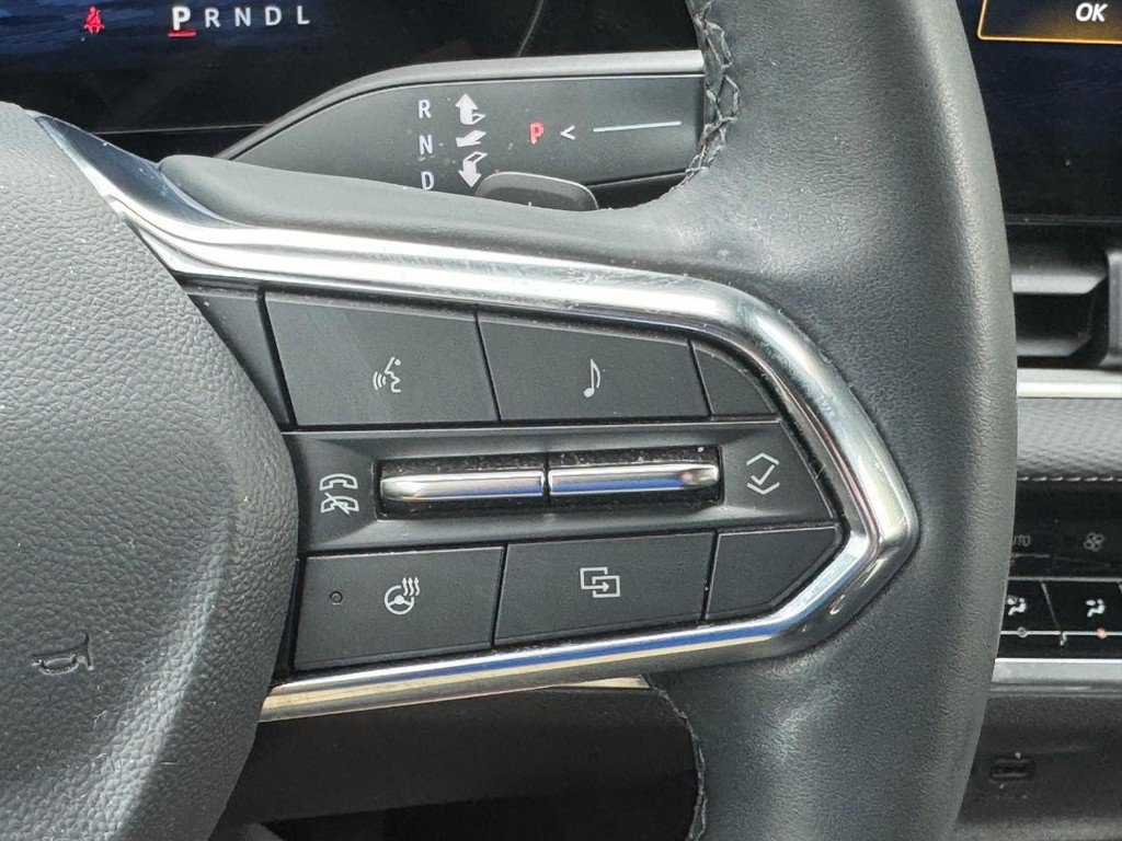 Used 2025 Chevrolet Equinox LT w/ Convenience Package II FWD image 25