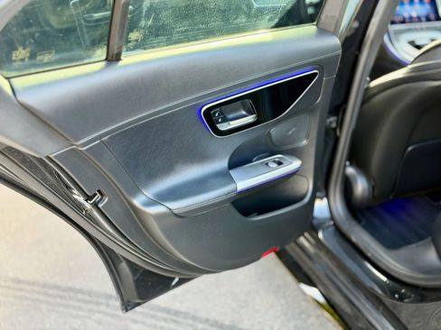 Used 2022 Mercedes-Benz C 300 Sedan image 13