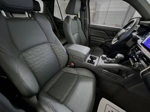 Used 2025 Toyota 4Runner TRD Sport Premium image 31