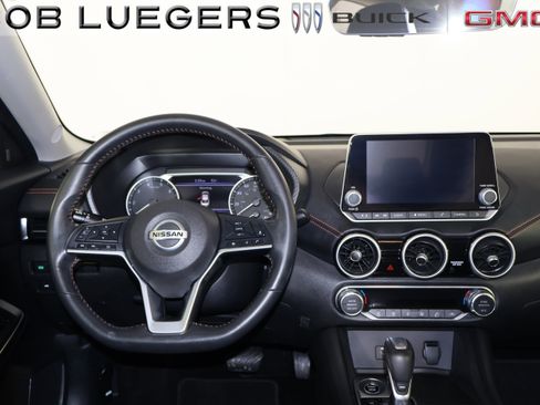 Used 2023 Nissan Sentra SR w/ Electronics Package image 14