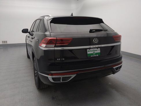 Used 2021 Volkswagen Atlas Cross Sport SE image 6