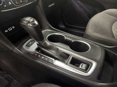 Certified 2019 Chevrolet Equinox LT FWD image 26