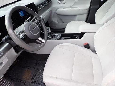 Used 2024 Hyundai Kona SE AWD/4WD image 10